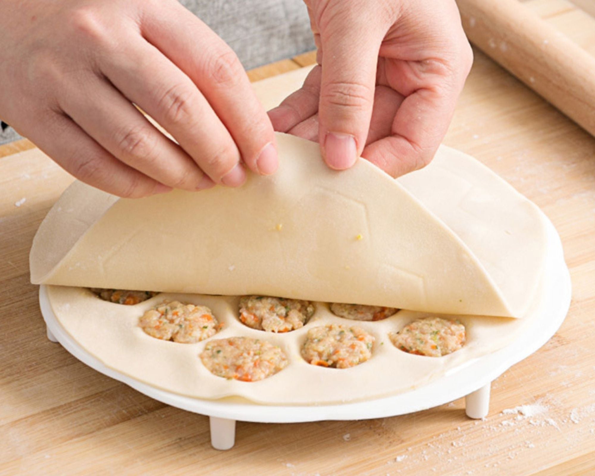 Ravix - Mini Pastry Kit (+ 1 Free  Dough Roller)